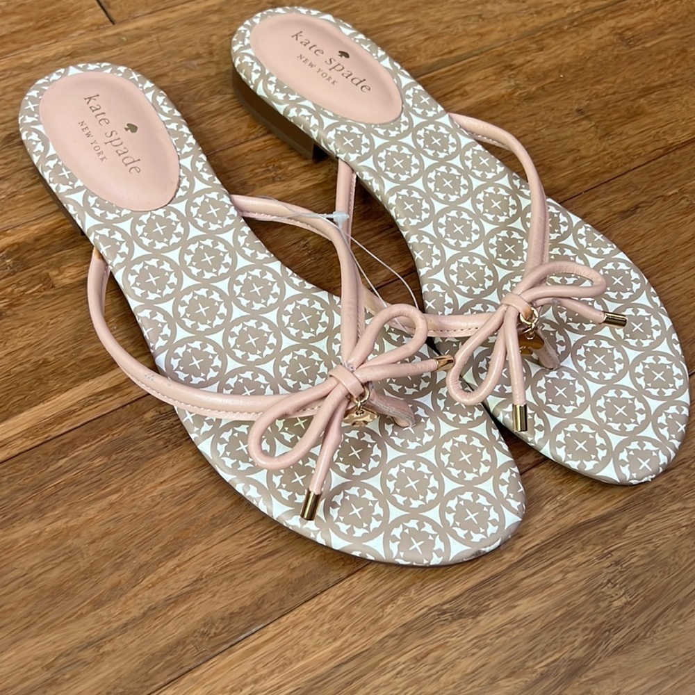 KATE SPADE Leather Blush Pink Flip-Flops size 9 1/2